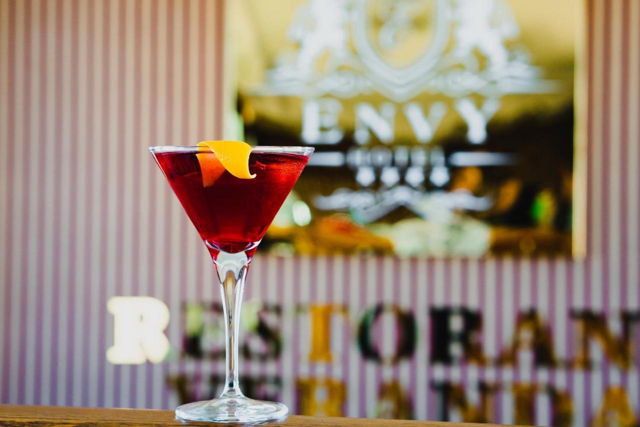 Envy Hotel Дуррес Экстерьер фото