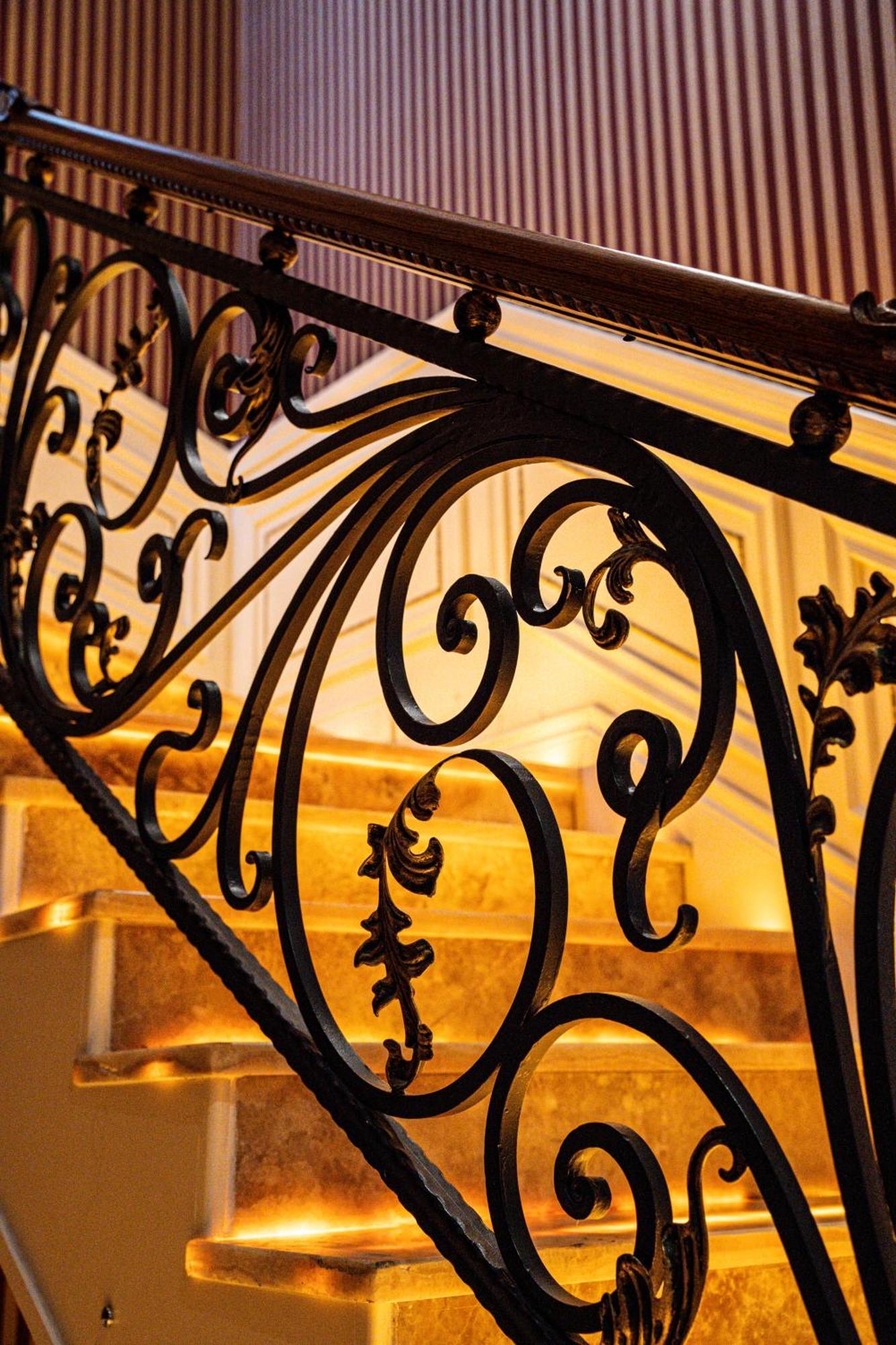 Envy Hotel Дуррес Экстерьер фото