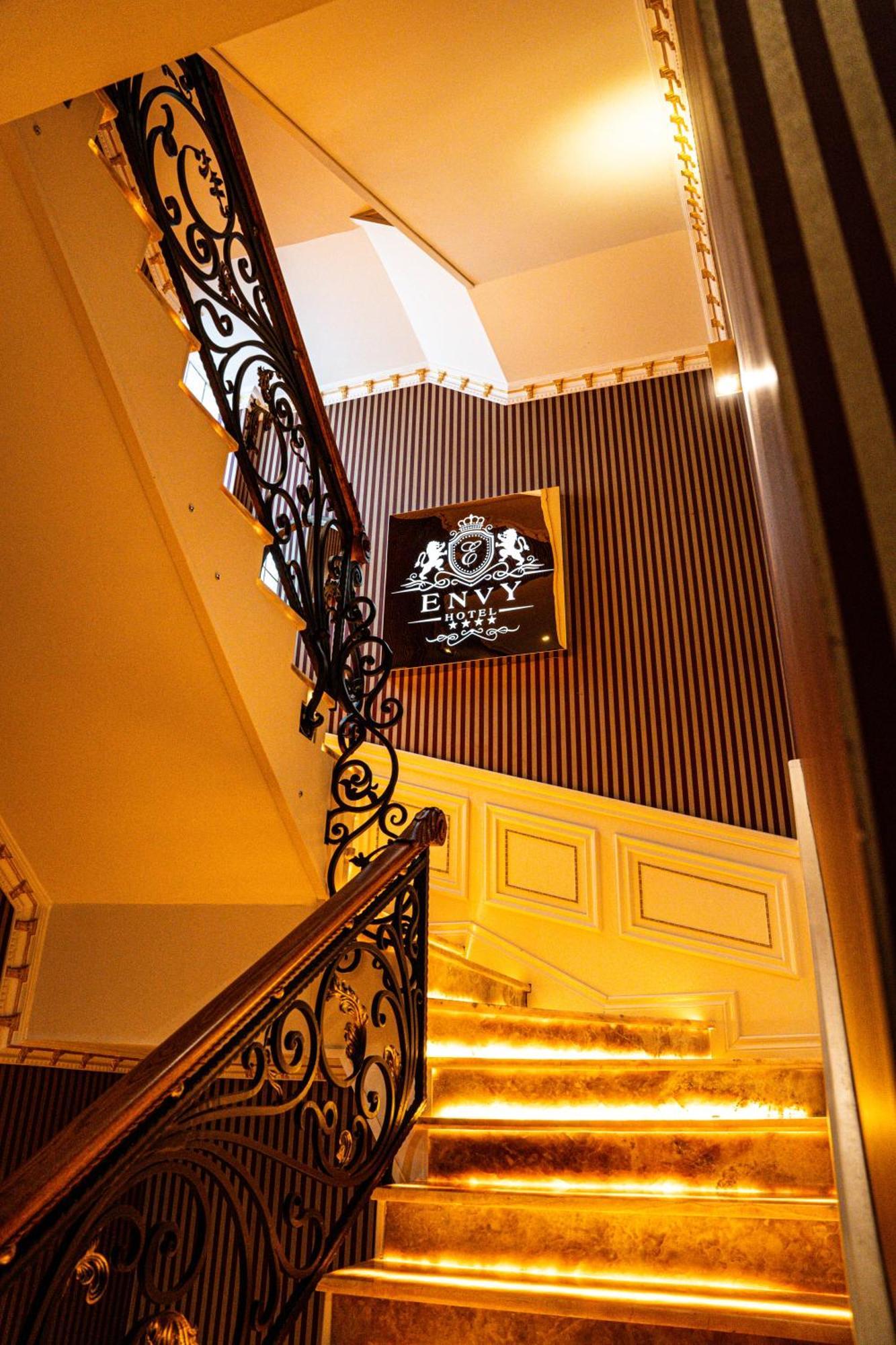 Envy Hotel Дуррес Экстерьер фото