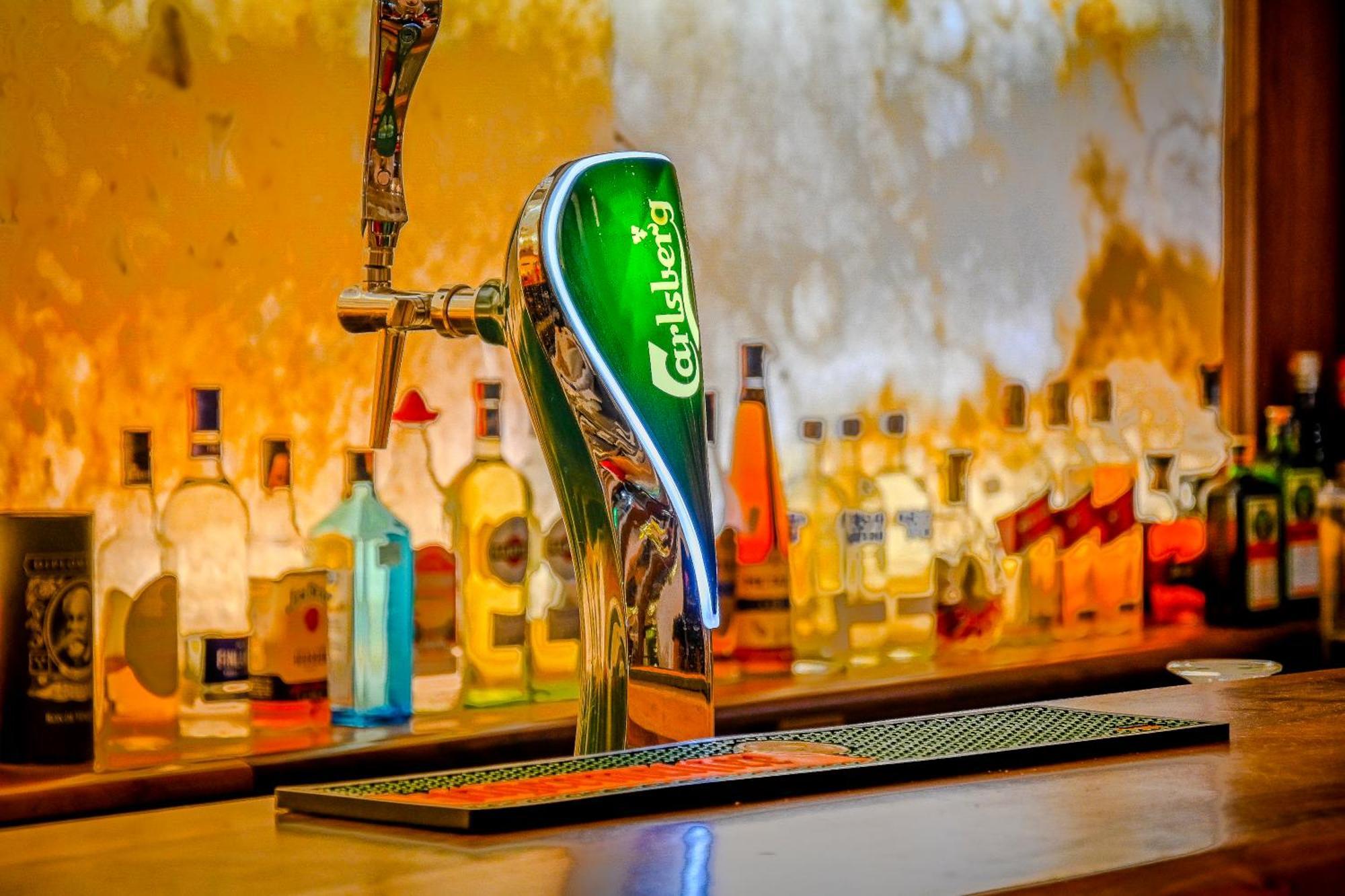 Envy Hotel Дуррес Экстерьер фото