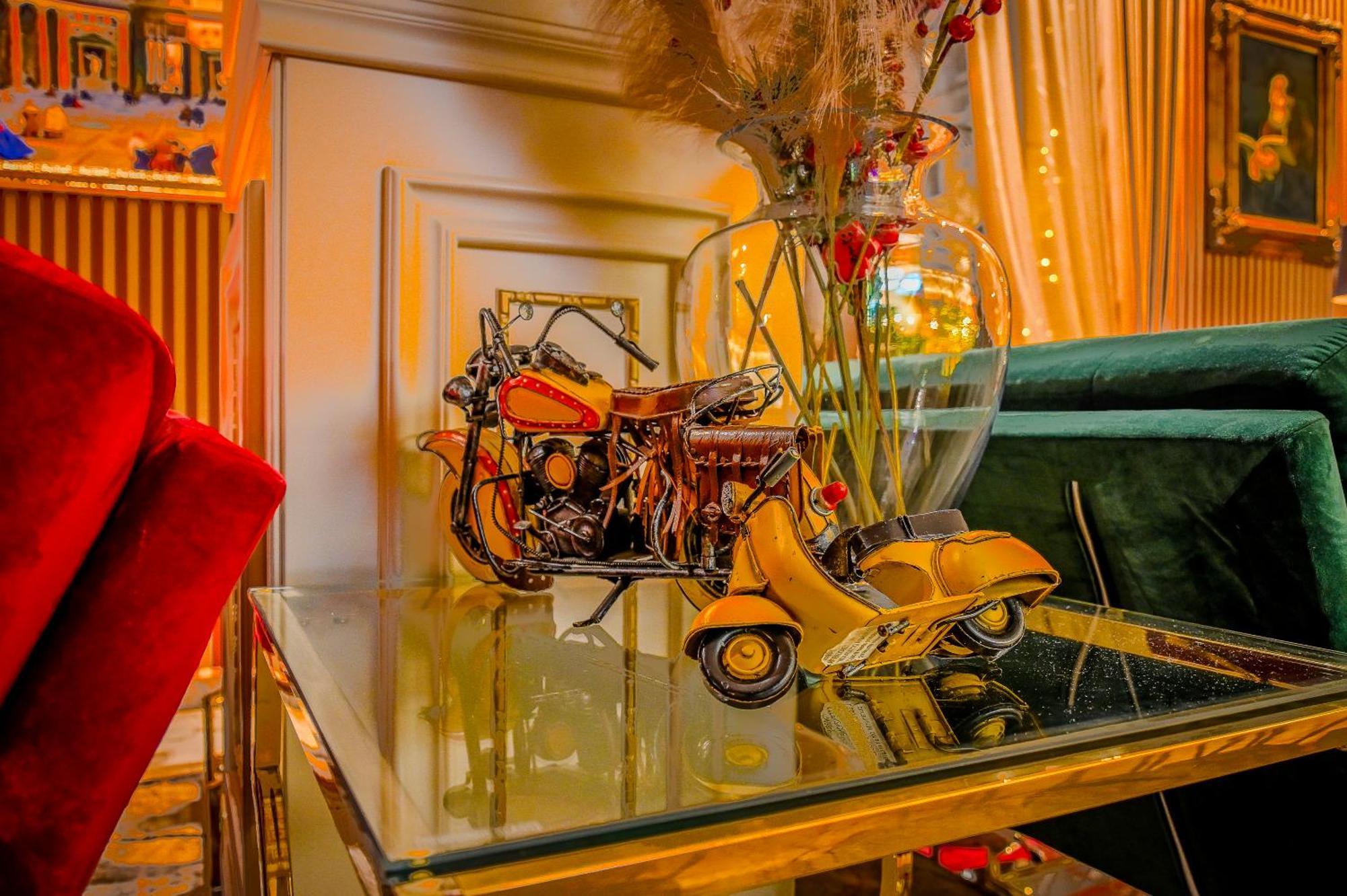 Envy Hotel Дуррес Экстерьер фото